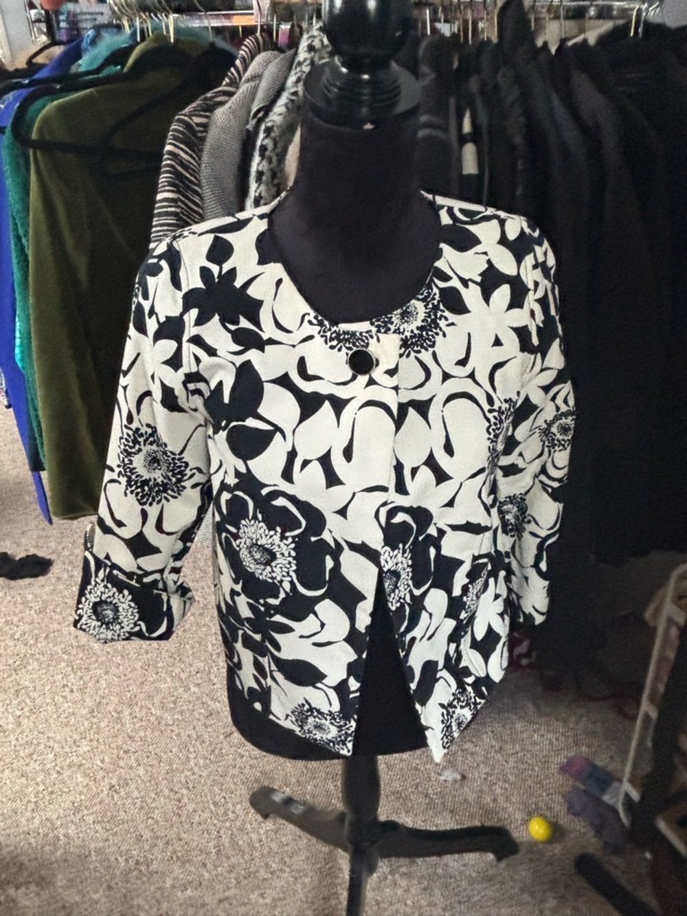 Merona Black and White Floral Cropped Jacket